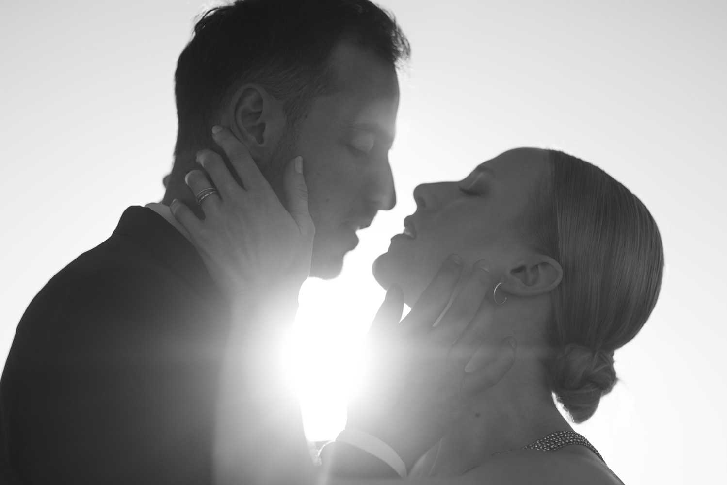 photographe Ile de France, Paris, Seine et Marne, Loiret, Normandie, portrait, professionnelle, shooting photo, couple, mariage, mariés, amour