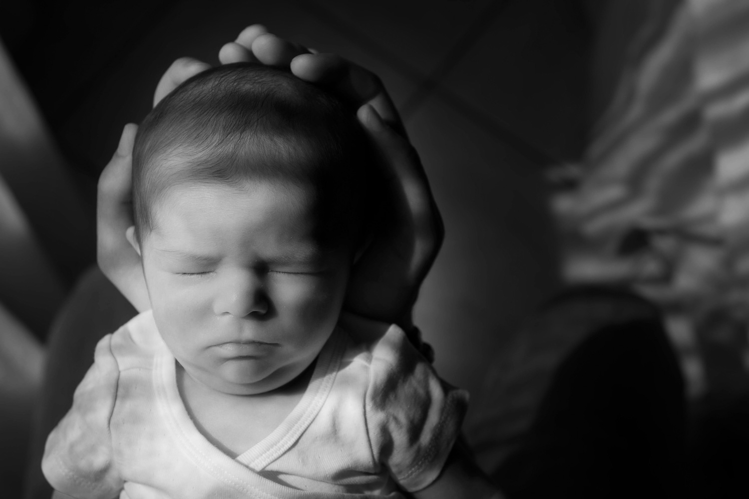 photographe Ile de France, Paris, Seine et Marne, Loiret, Normandie, portrait, professionnelle, shooting photo, famille, grossesse, enfant, amour, bébé, naissance